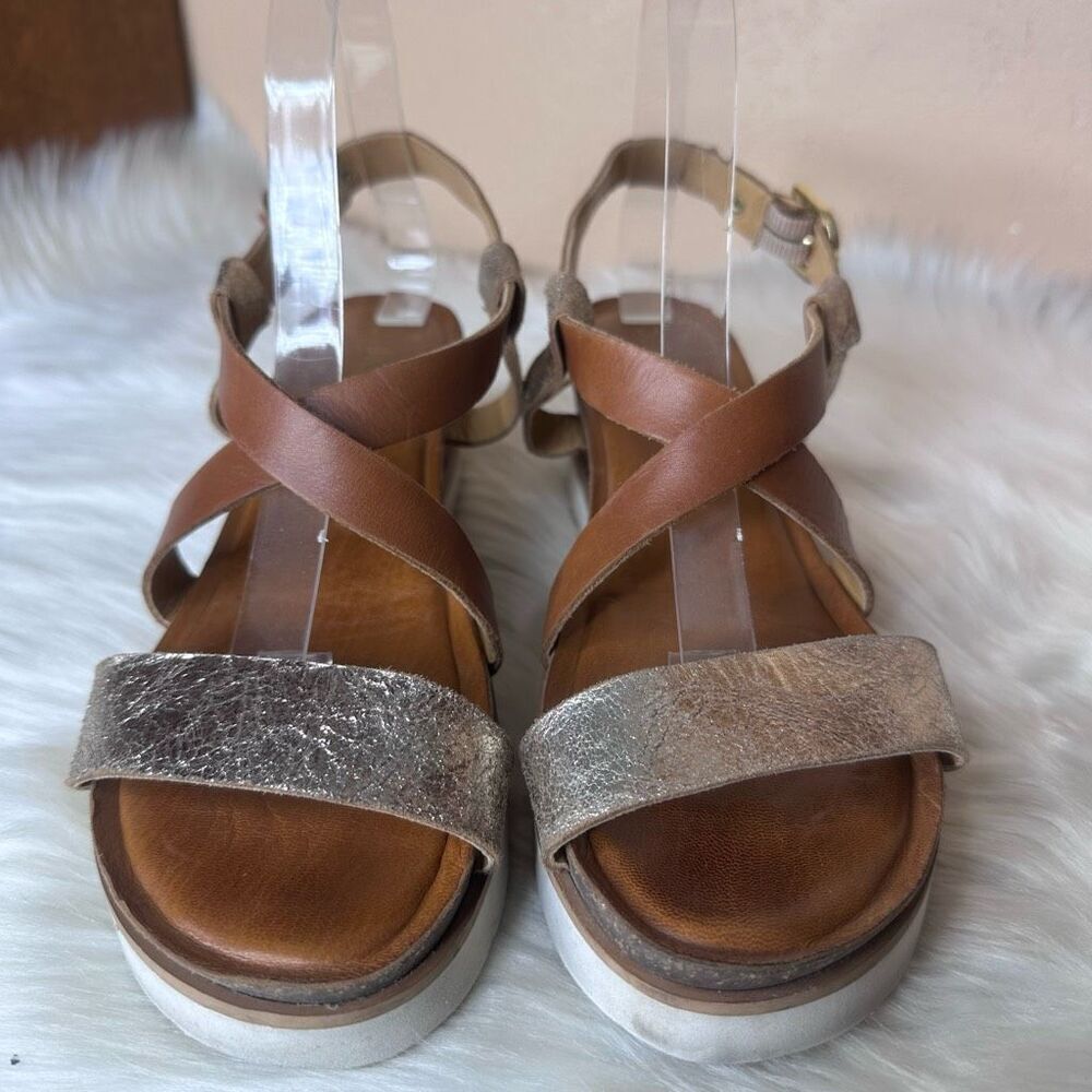 Diba True Metallic & Brown Leather Strappy Sandals Size 9.5